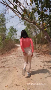 How About Some Tropical Walking with Me? I Can Make This Day so Interesting