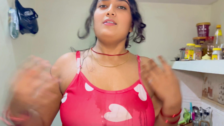 Hotty_ragini: Saya mengongkek keras isteri kawan baik saya Ragini Bhabhi, video...