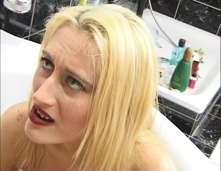 All about pee: Top gatas sensuais de mijo
