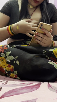 Rasili Bhabhi น้องสะใภ้อินเดียเย็ดหีแรงๆ แบบเดซี่