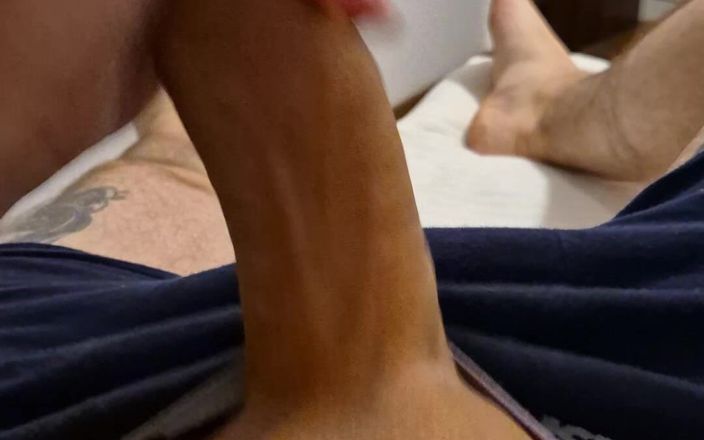 Lkdick8: Bersenang-senang di rumah pacarku - onlyfansku: lkingsbr