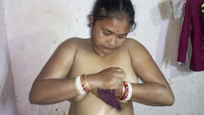 Mridulmadhu: 남편 마누라 풀 데시 섹시 비디오