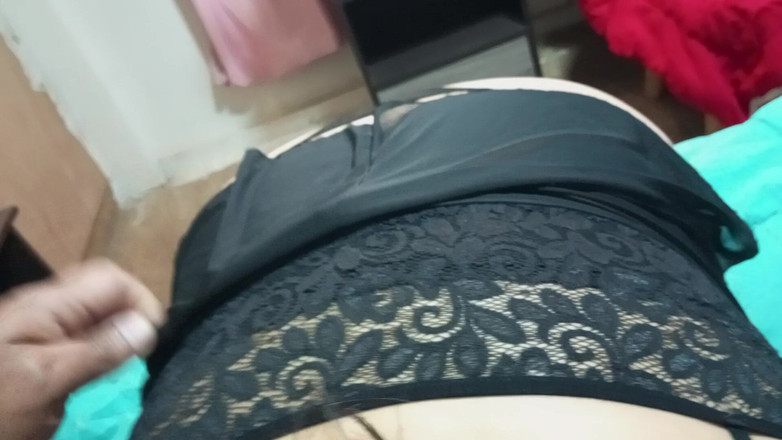 Mishelxl: 我怀孕的妻子吸我的屁股然后我做肛交部分2