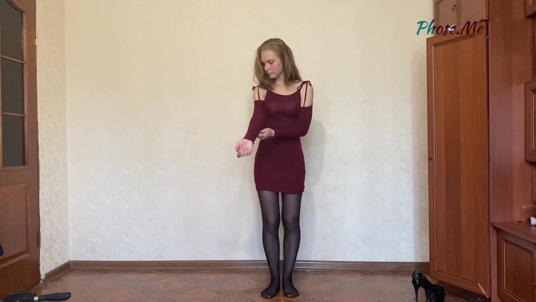 Pantyhose me porn videos: Stacy Modeling Dresses in Black Pantyhose