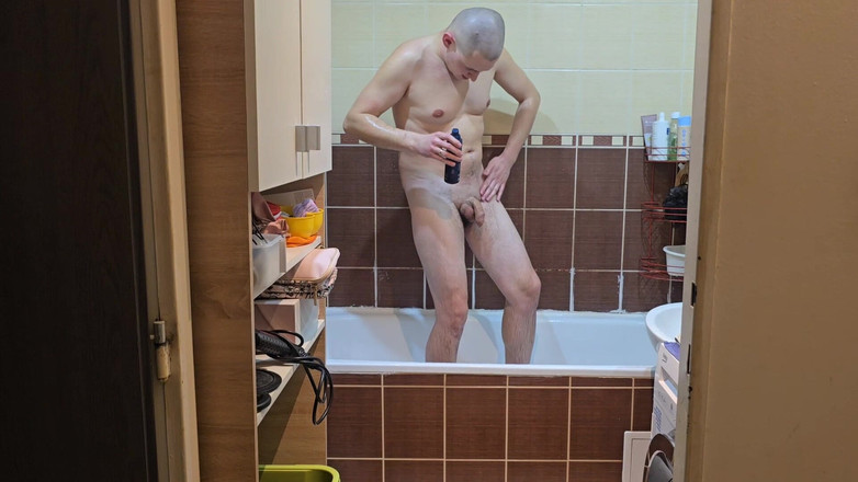 Fap_man93: Повна трансформація - стрижка, гоління всього тіла та душ