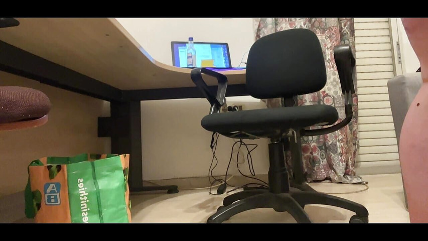 crazy greek sissy cross play with her huge dildo and cum anal many many times (Greek Cross Slut)