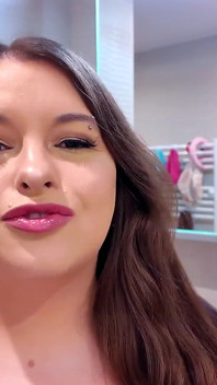 Girlfriend Transformed Into Horny Hucow