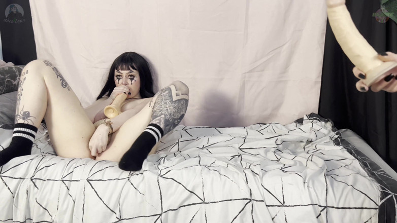 Alice Bean: Scoreggia bts 2