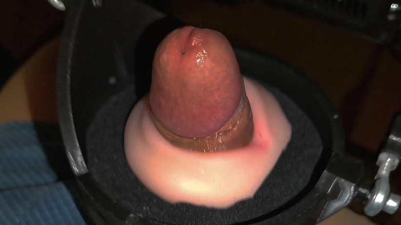 SEXY_GUYBEST: Uma enorme porção de esperma explode como uma fonte quente!