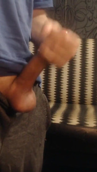 Huge Hands Free Cumshot by Big Cock Guy