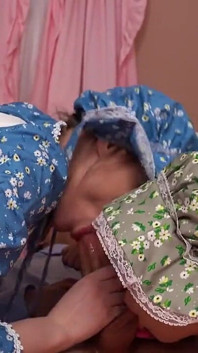 흑인 커플을 해방 - 의붓여동생 멜로디와 Max The World의 방식을 보여주는 Jill