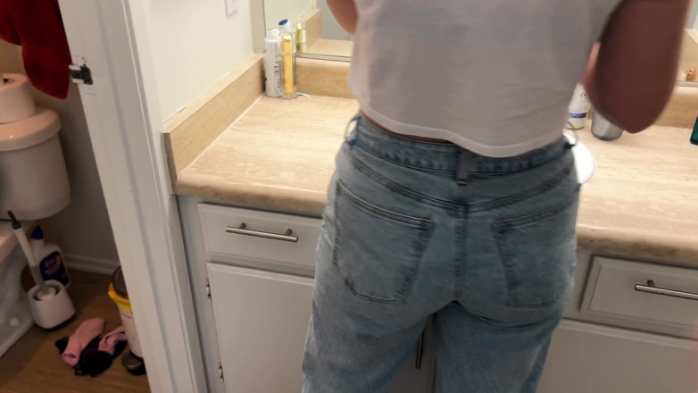 Addy Broke: Ein hübsches schätzchen für einen quickie