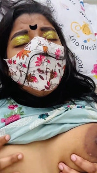 Nadržená muslimská manželka svádí svého manžela ve skutečném desi domácím videu