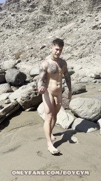 Gay Exhibitionist in a Nudist Beach