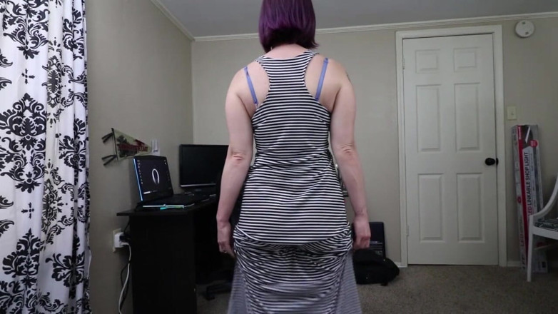 Jane Cane: Ass Spread Target Practice