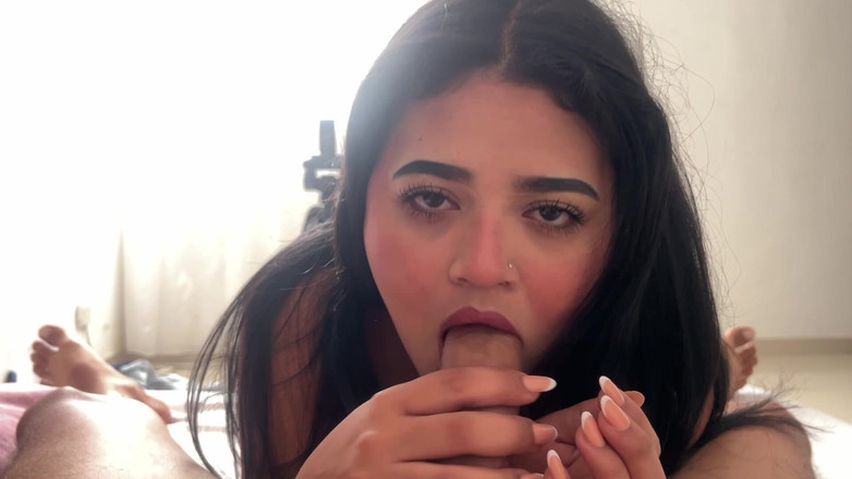 Yohamedi: 義理の妹が私のドアをノックして頼みごとをする