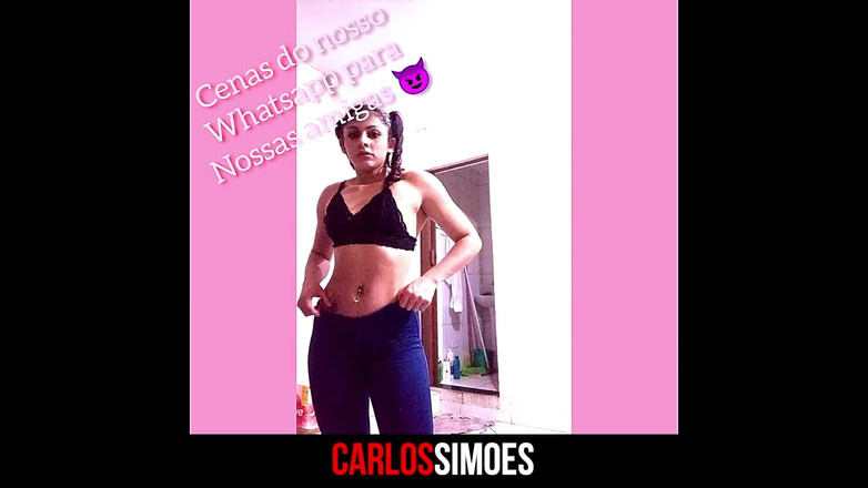 Carlos-Simoes: Giovane, monella bruna con un amico