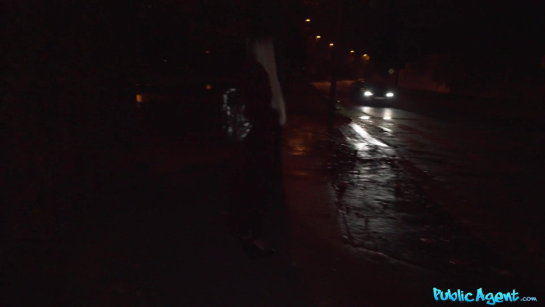 Public Agent: Veřejný agent - Rusian Elena Vedem Deepthroats Big Cock POV