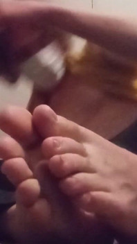 Facemask and Feet Fetish