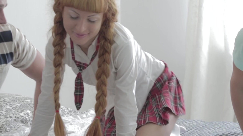 Blazing Teens: В тройничке