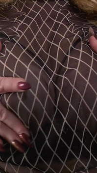 Horny Blonde GILF Liana Loves to Play with Her Mature Pussy on Cam