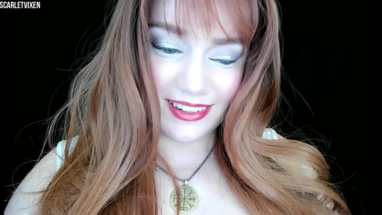 Scarlet Vixen: Girlfriend Gives You a Hot Titjob
