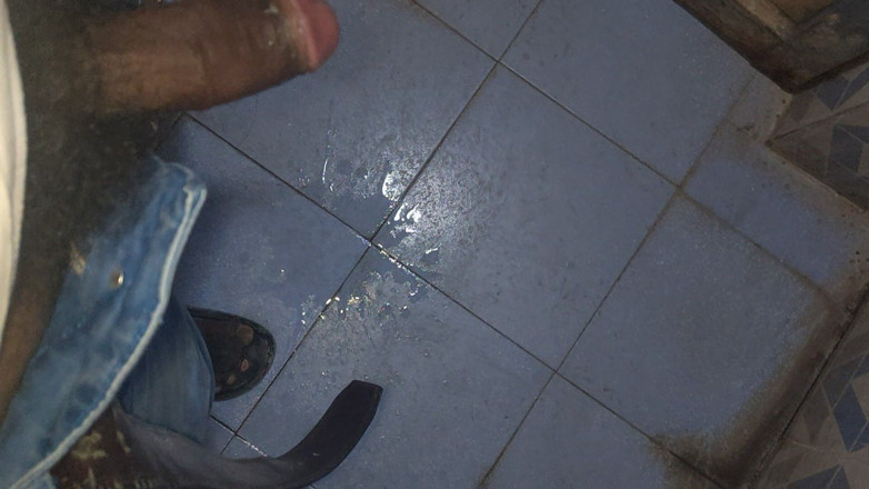sureshFeb7: Desi Boy Bathroom Mastrubation