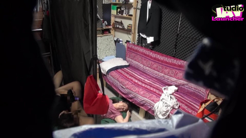 Studio JAV Launcher: Kamarádka mé ženy zůstala a její zralé kouzlo mě pomalu přitáhlo...