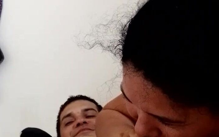 Valkyrieandluigy: My Girlfriend Likes to Suck My Cock Every Day