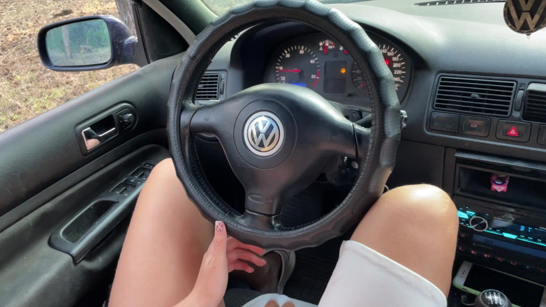 HotPrincessUA: Ravvivando il suo uomo al limite vero crollo dell'auto climax!