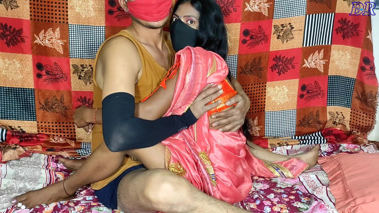 DeepReenu123: Desi indická Bhabhi Ne Saree Pahanker Apni Bur Apne Přítel...