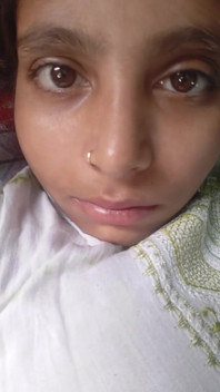 Muh Me Gira Diye Lub Mai Chat Gayi