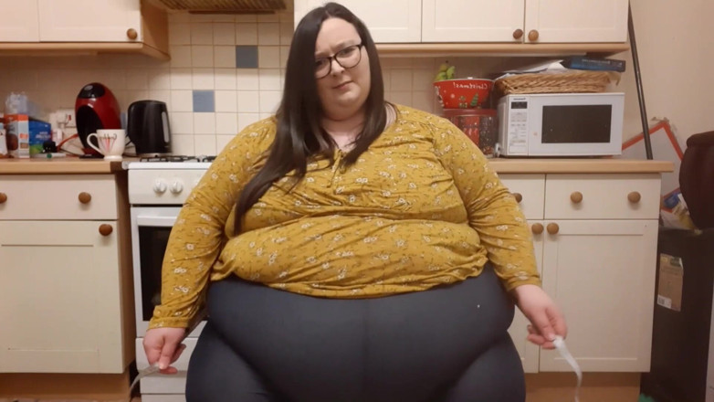 SSBBWLadyBrads: SSBBW sat down measurements inches huge