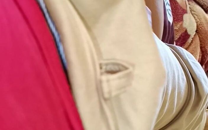 Mohini Lucknow Desi girl: Tetona india da mamada por india