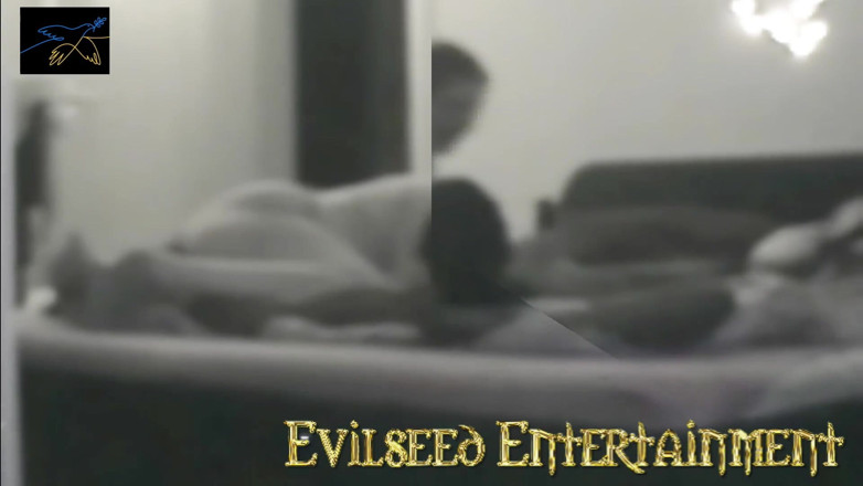 Evilseed Entertainment: सुनहरे बालों वाली कमसिन को Wlucio Marave काला लंड मिलता है