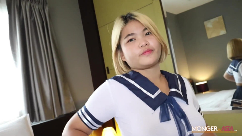 Monger In Asia: Big Booty Cutie Loves Short Times