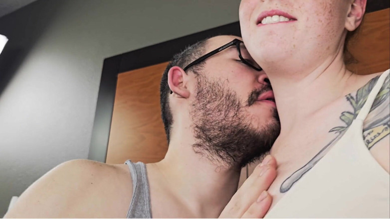 Golden Griffin: Allison Bloom 2: anal - parte 2 - POV