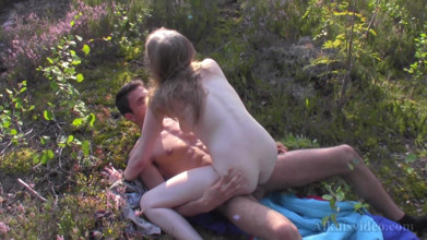 7. Outdoor Sex