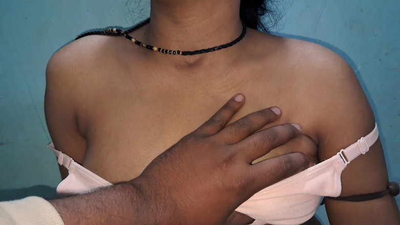 xshika: Dopo il sesso tette rilassante giocano con la moglie