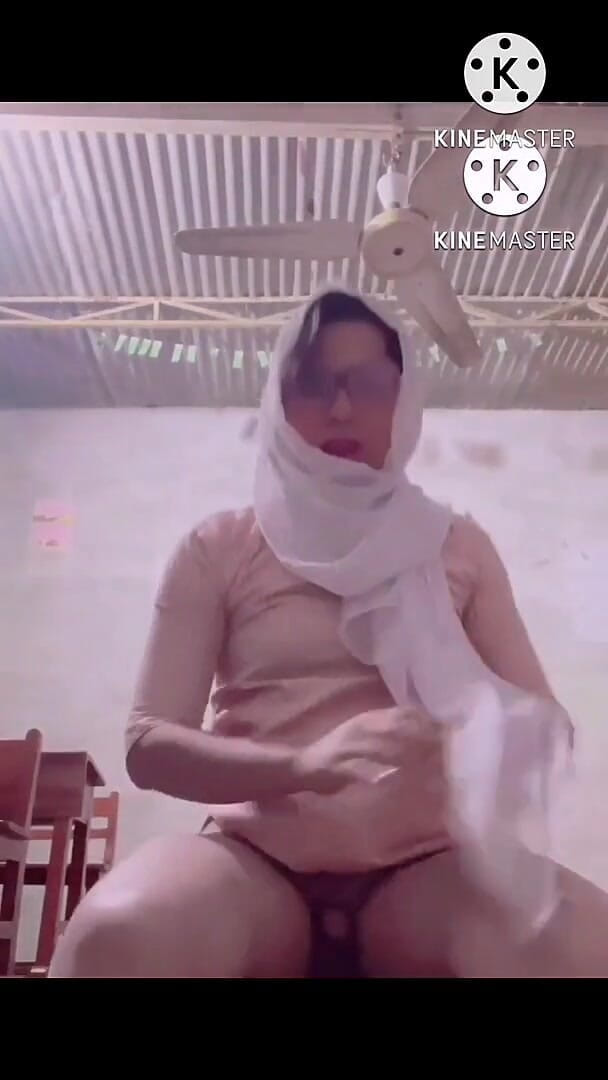 Another Pee Video (Arsala.69)