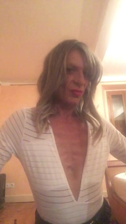 Traceytv: Caged sissy in chastity