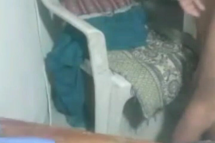 Tarelgc: Il mio patrigno vuole la figa, adoro il suo cazzo...