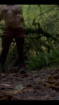 Striptease for Them Trees