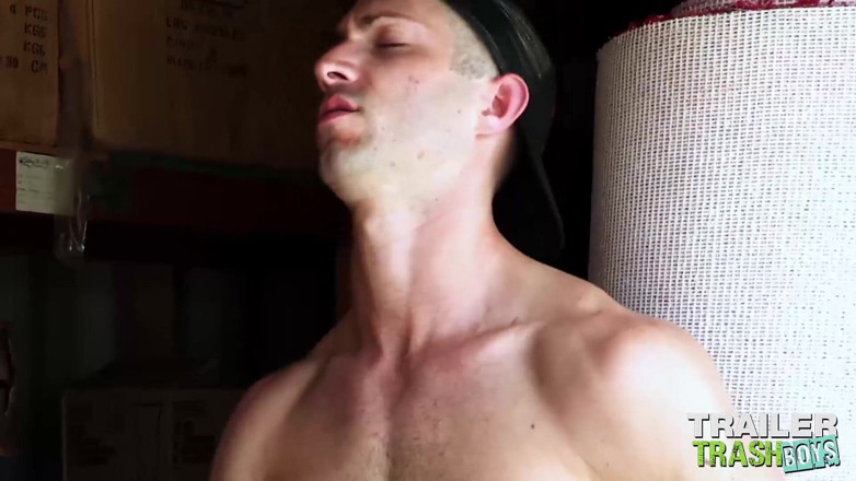 Trailer Trash Boys: Trailertrashboys - Trenton Ducati Ian Frost ile 3