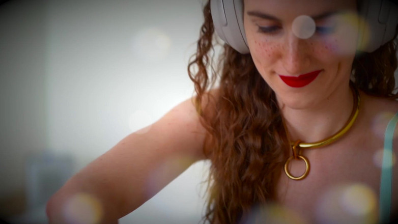 Piper Blush: Lenjerie prin patul cu încetinitorul