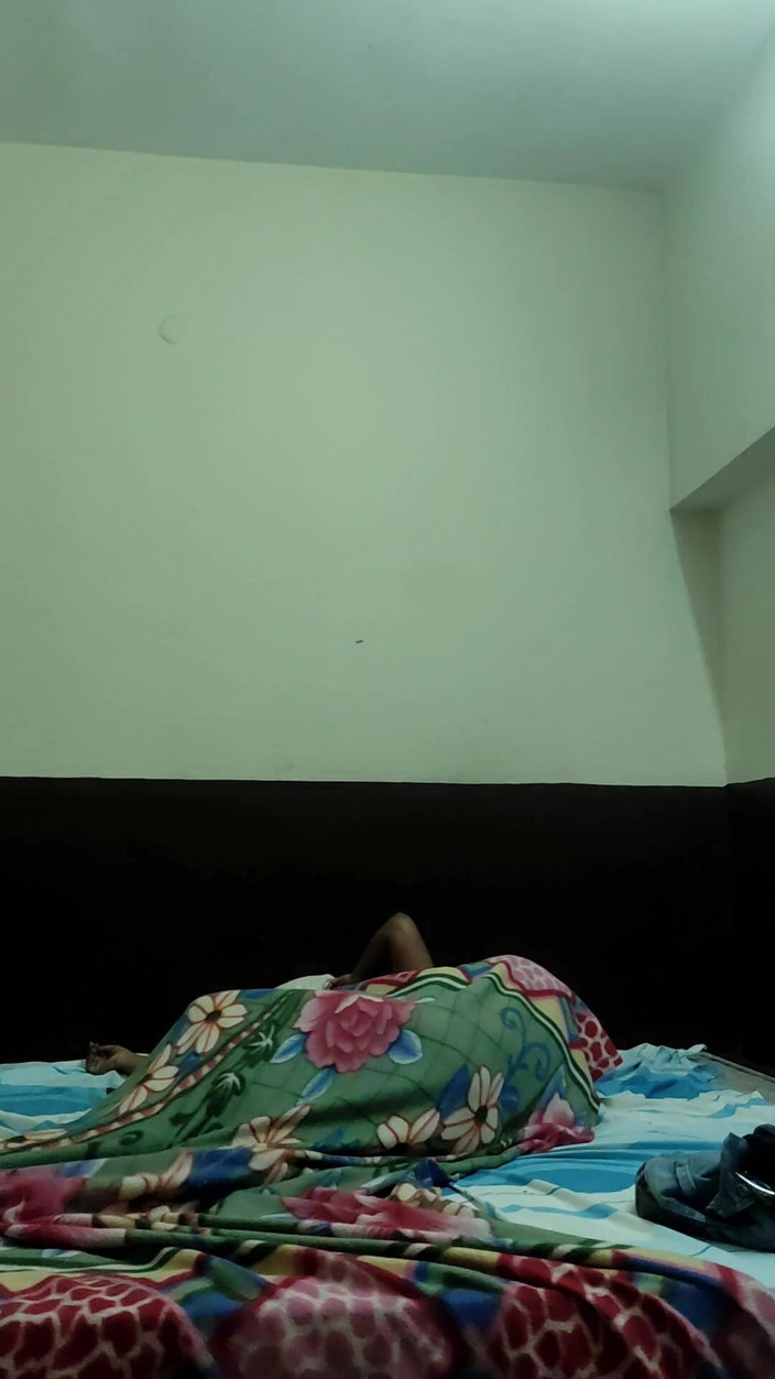 Hindiaudioadda1: Lovers Secretly Enjoying in Bedroom