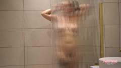 Petitpiment: Приєднуйтесь до мене в душі