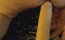 Happy Givemore: Fick meinen arsch mit großem 10-Zoll-dildo