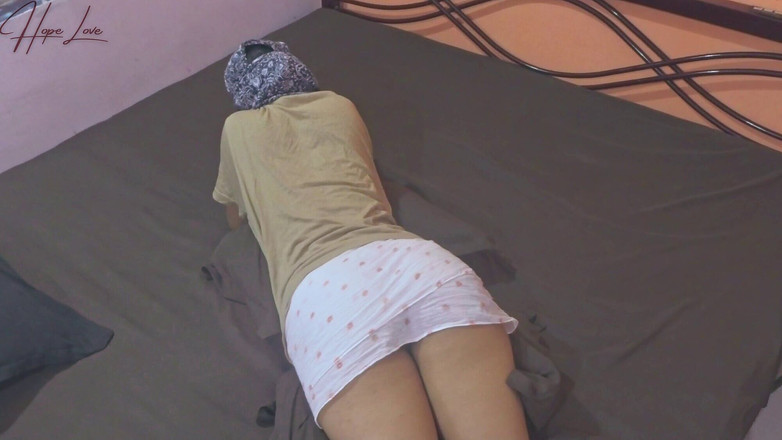 Hope Love: Er überzeugt zimmermädchen, viel sex mit ihm zu haben