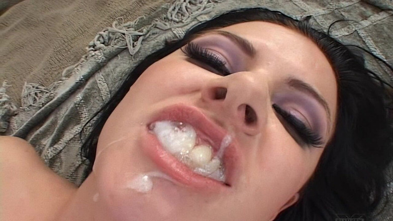 LuxuryPorn: Awek si rambut coklat dijolok dan dijilat dengan sengit